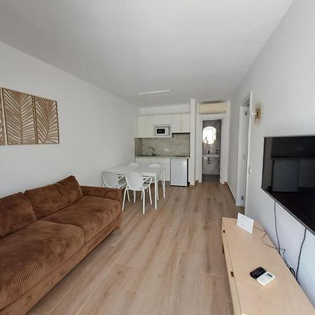 Homeforguest Apartamento Alisios 1 Con Piscina En Коральео Экстерьер фото