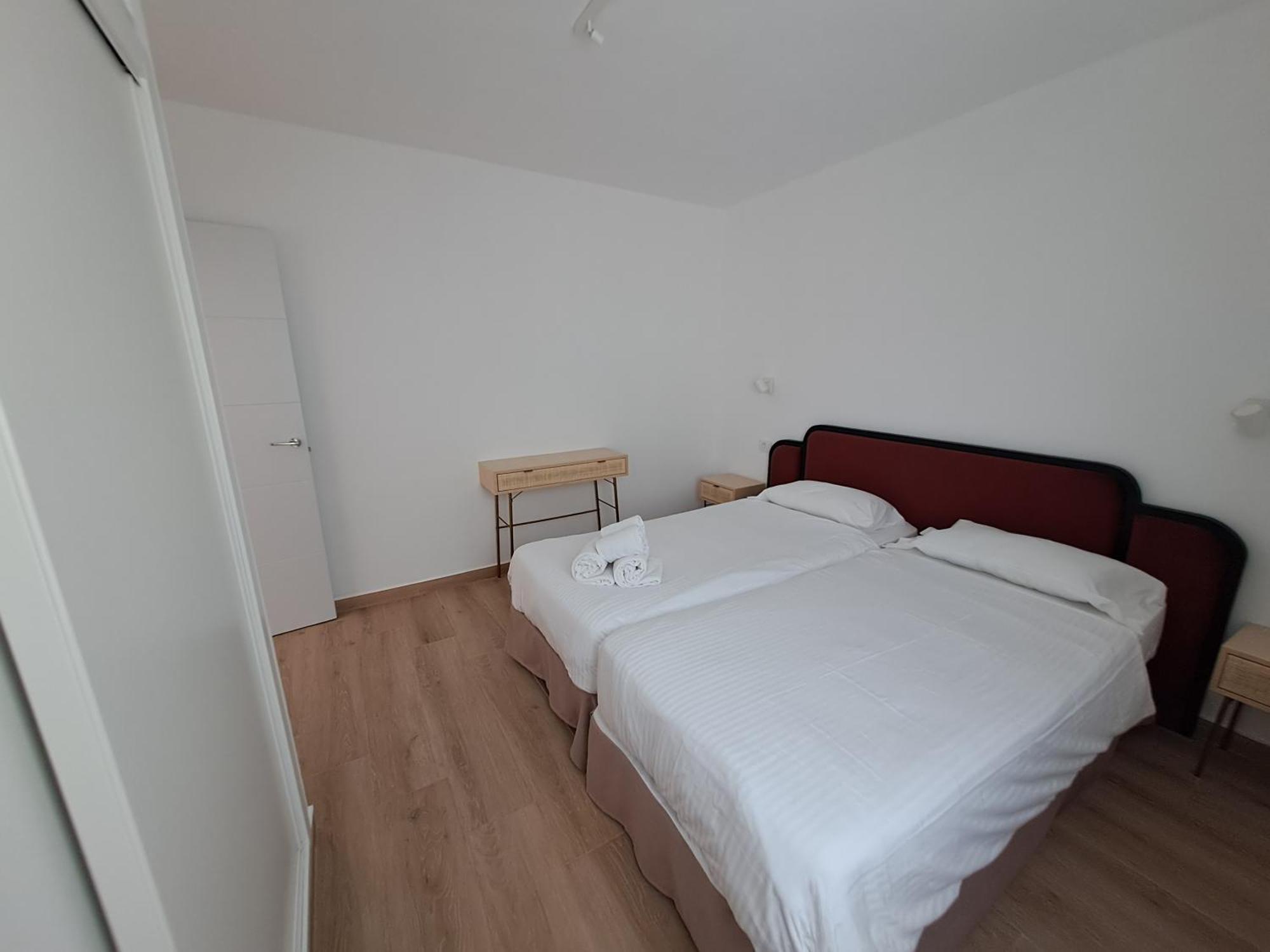 Homeforguest Apartamento Alisios 1 Con Piscina En Коральео Экстерьер фото